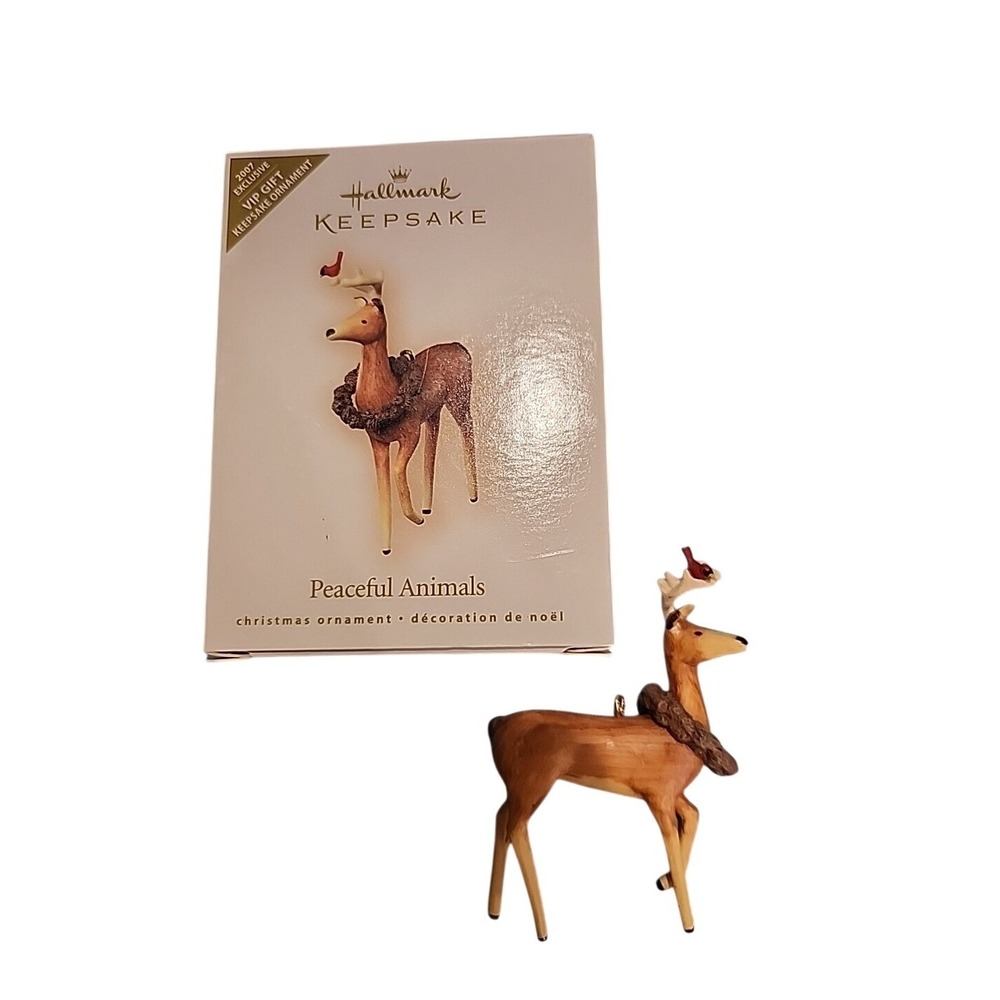 2007 Hallmark Keepsake Peaceful Animals Deer Cardinal VIP Gift Ornament AD4081AI